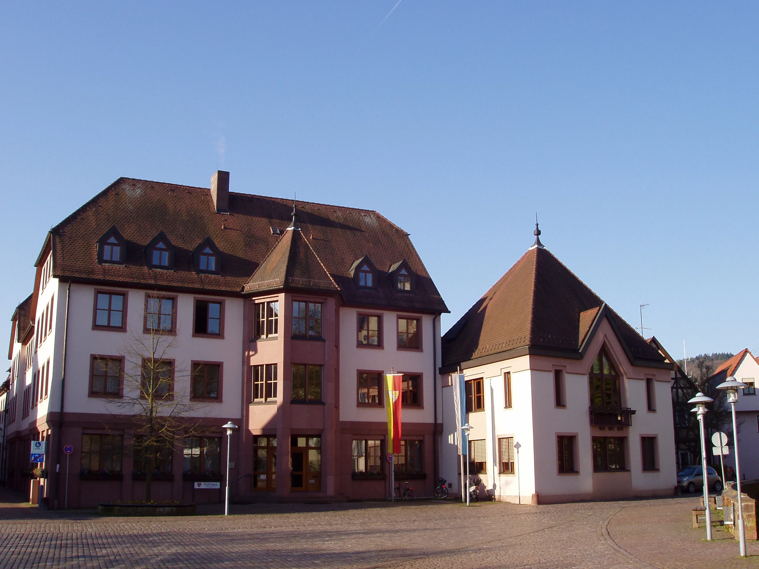 Moderne IT- und Kommunikationsinfrastruktur für die gesamte Stadtverwaltung
