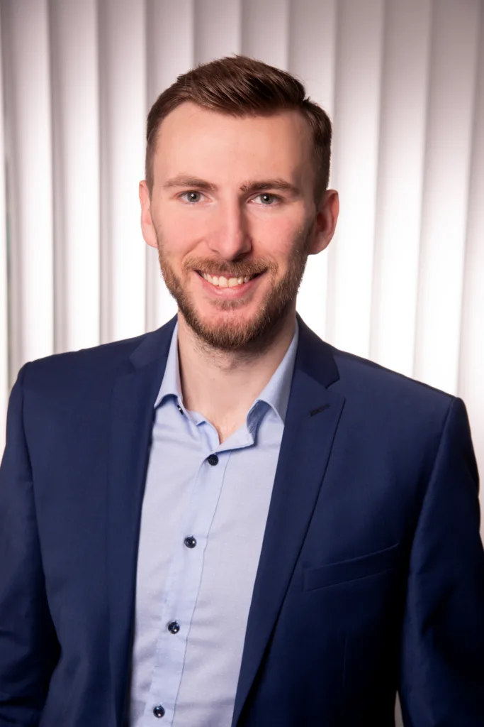 Portrait des TeleSys Mitarbeiters Nikolas Reichmann