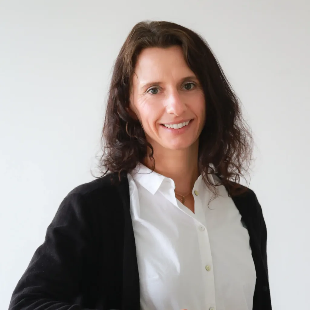 Portrait der TeleSys Mitarbeiterin Frau Rümmler